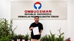 Foto Ketua Tim Pemenangan Tari Budayanti Usop, Damai Alam Usop, terkait laporan proses Pemilihan Rektor UPR ke Ombudsman Kalteng