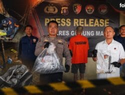 Gara-Gara Senter, Teman Bunuh Teman di Tewah