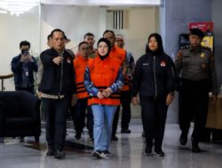 KPK Tahan Bupati Sukoharjo, Modus Pemerasan Perlu Dibuka Terang