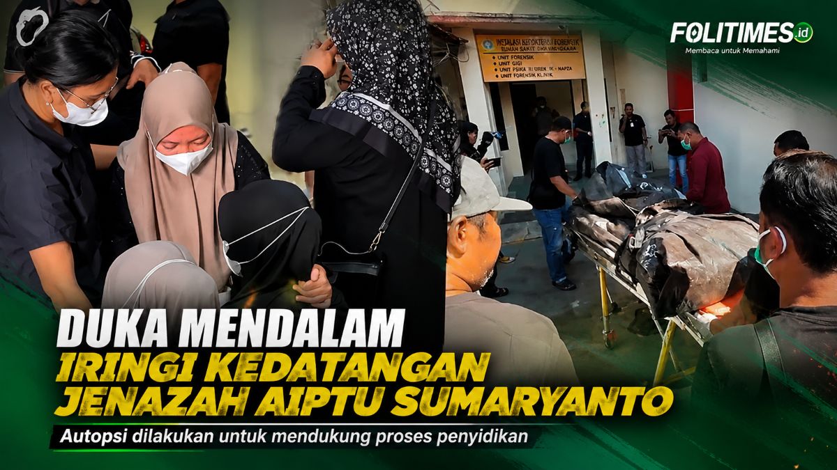 Suasana duka saat jenazah Aiptu Sumaryanto tiba di RS Bhayangkara Polda Kalimantan Tengah untuk menjalani autopsi. Foto Ist Folitimes.id